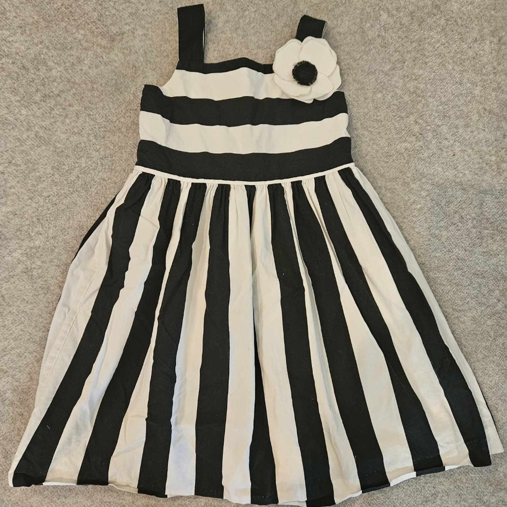 Little girls dress